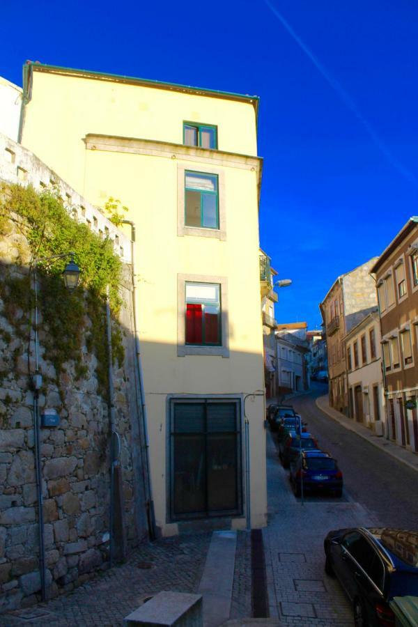 Douro Surf Hostel Вила Нова ди Гая Екстериор снимка