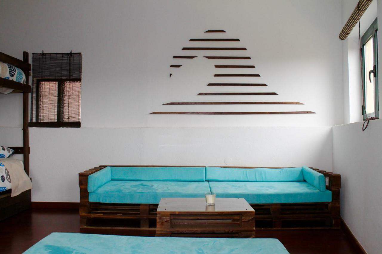 Douro Surf Hostel Вила Нова ди Гая Екстериор снимка