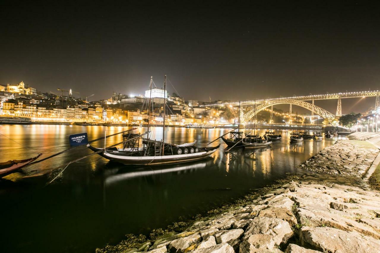 Douro Surf Hostel Вила Нова ди Гая Екстериор снимка